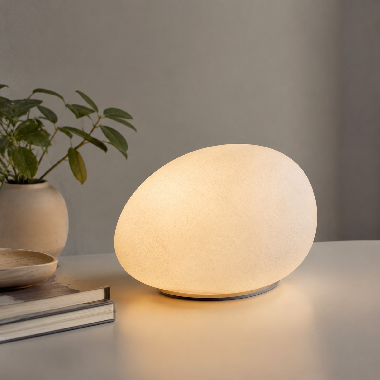 Ambient Pebble Lamp